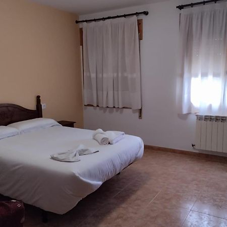 Hostal Estopinan Estopinan del Castillo Dış mekan fotoğraf
